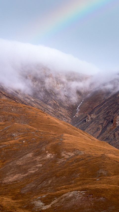 Rainbow Cloud Summit High Mountain screenshot