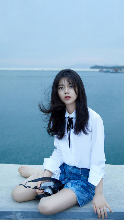 女星海边大片 screenshot