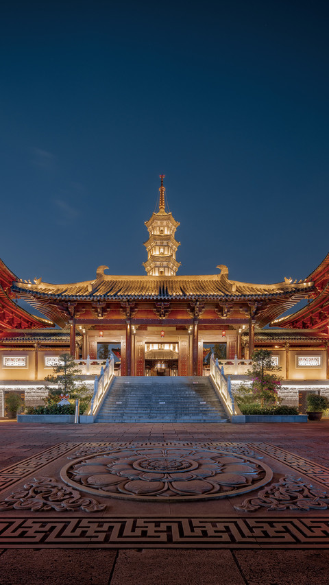 How to capture the grandeur of a building screenshot