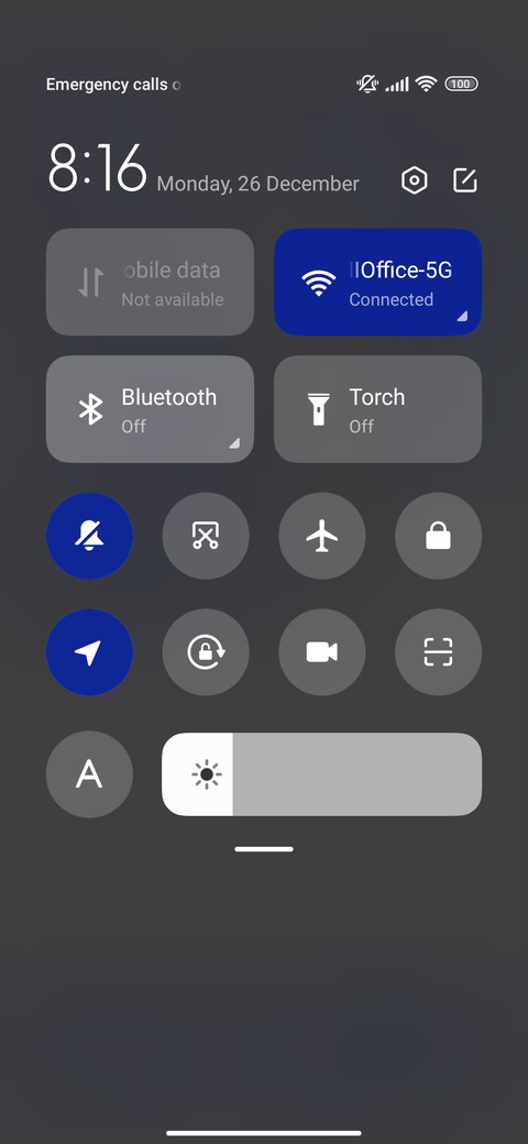 Blue white flower screenshot