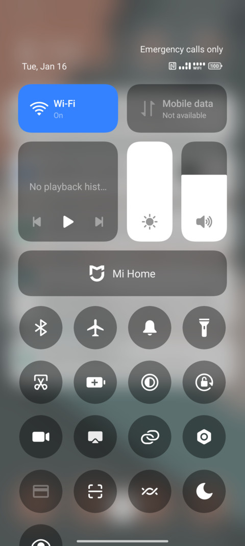 Geometric bg screenshot