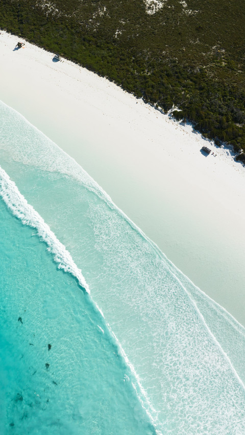 High angle view of the coastline of lucky bay screenshot