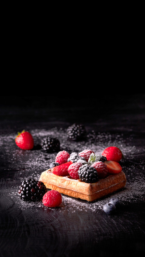 Waffle sprinkled with powdered sugar screenshot