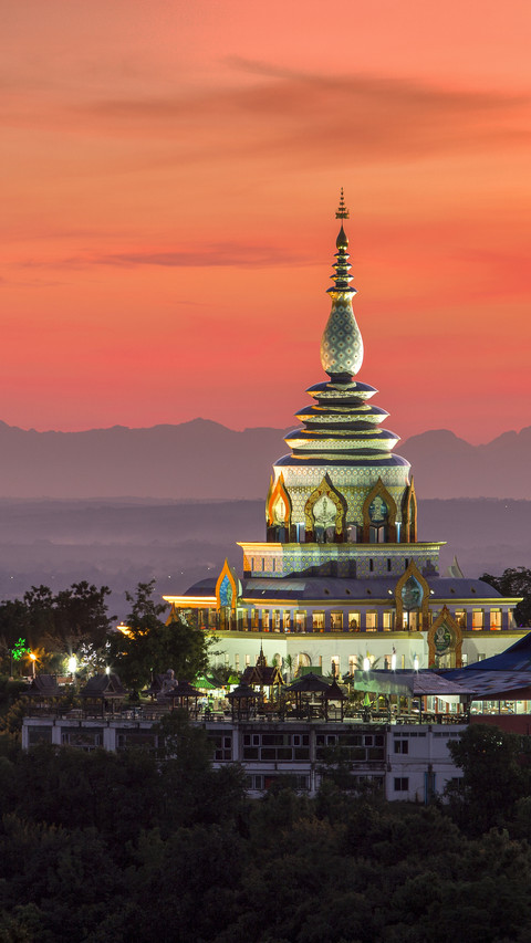 Temple in Chiang Mai Thailand 83 screenshot
