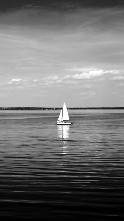 Black and White Photography Art screenshot