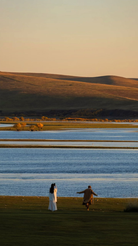 岸塔衔浪 草甸追风 screenshot