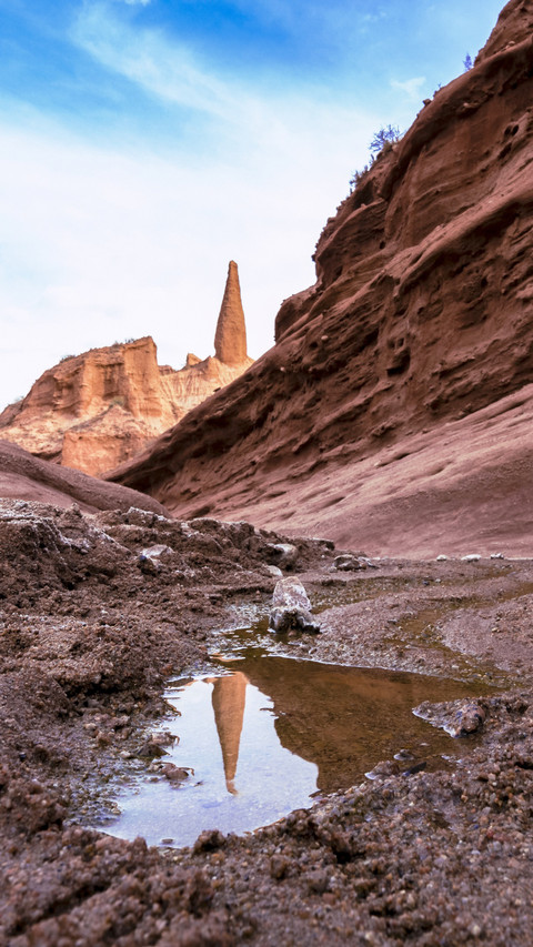 The magnificent scenery of wensu grand canyon screenshot