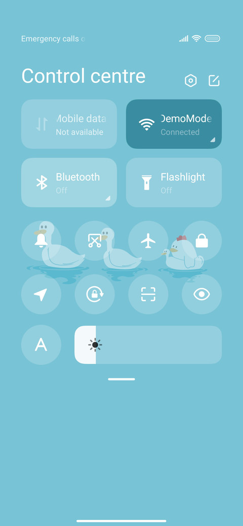 Swimming chicken screenshot