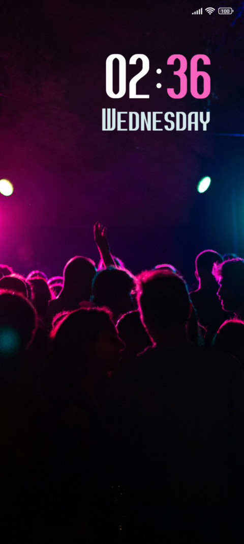 Neon Crowd screenshot