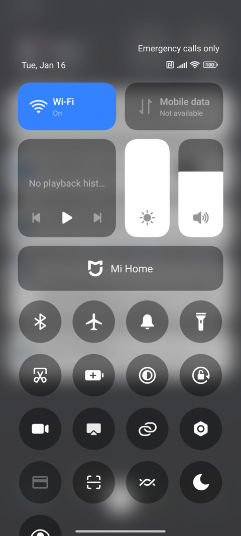 Retro electronics screenshot