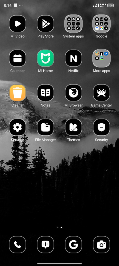 Grayscale Mountain screenshot