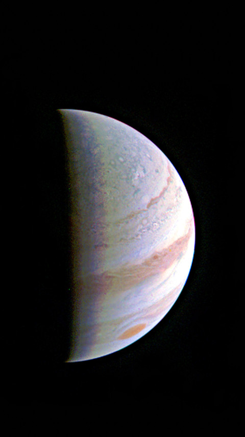 朱诺号掠过木星 screenshot