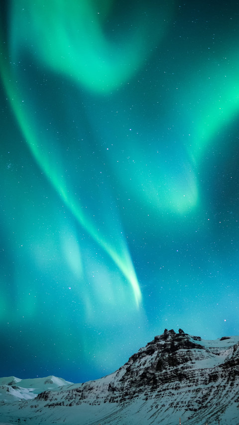 Aurora journey in the arctic circle screenshot