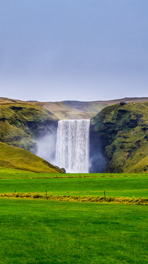 The Skogafoss Waterfalls in Iceland screenshot