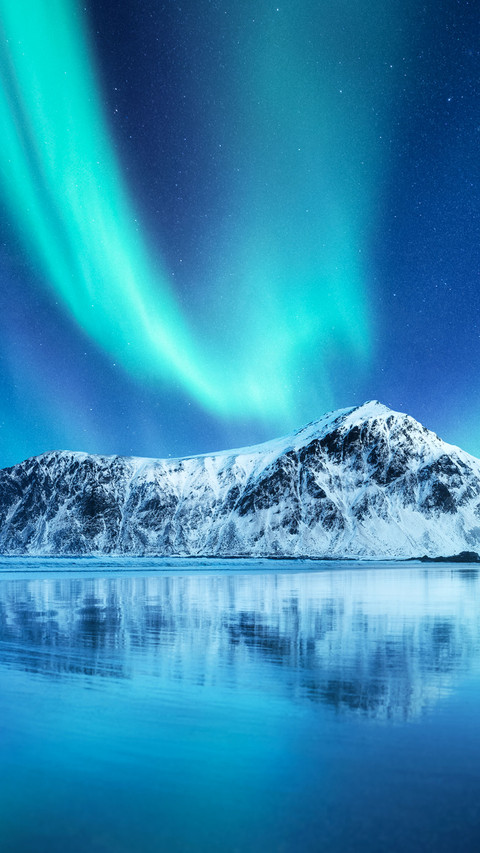 Aurora Borealis, Lofoten islands, Norway screenshot