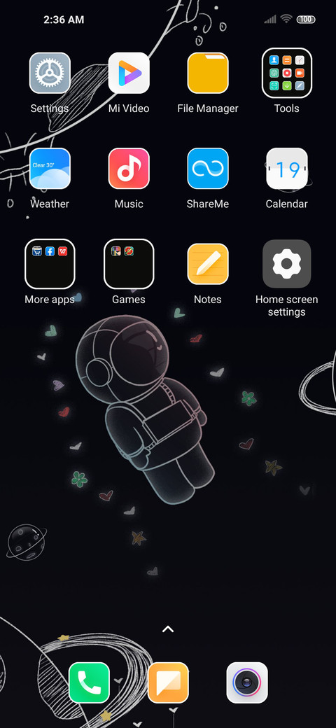 Circling astronaut screenshot
