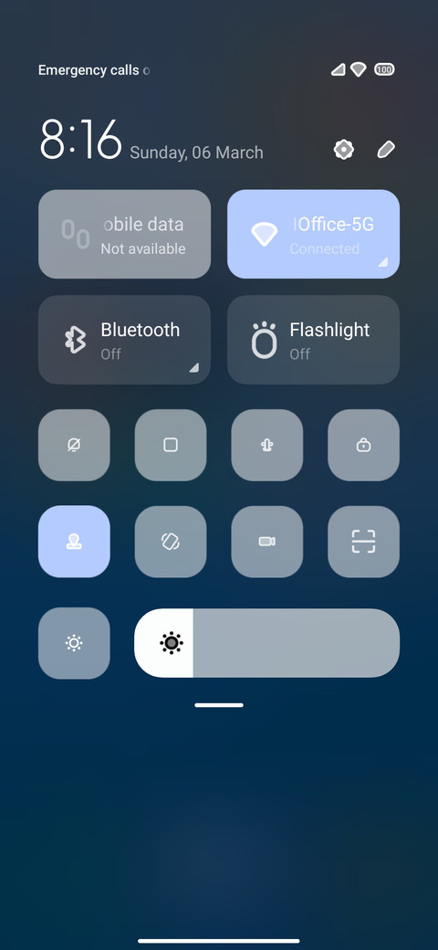 Glow v12 screenshot