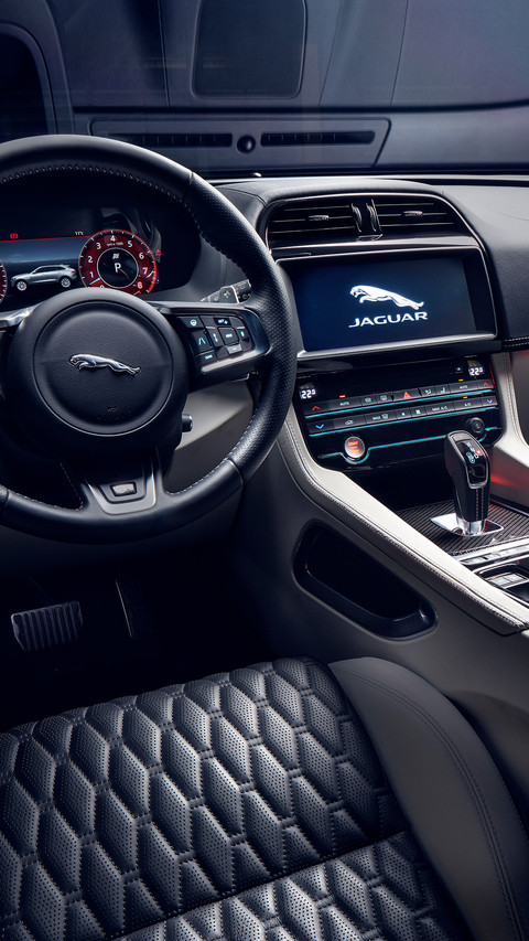捷豹F-Pace SVR screenshot