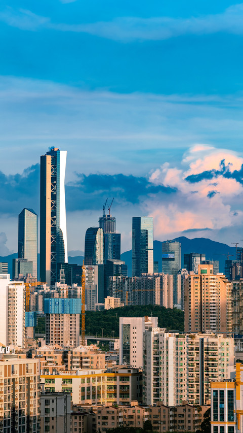 Beautiful City Buildings in The Sunset screenshot